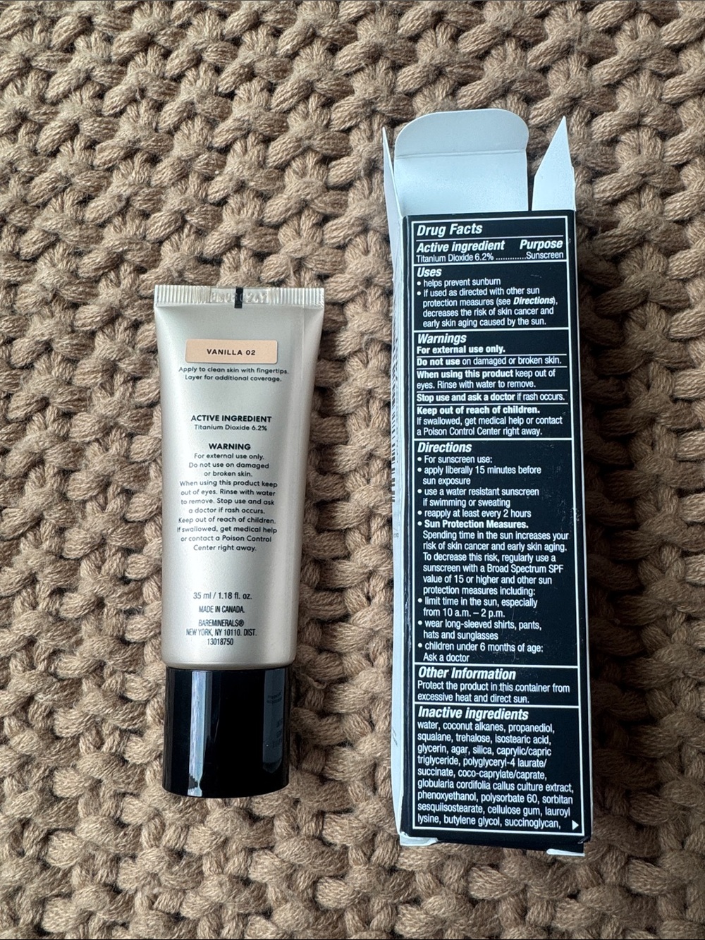 NEW bareMinerals Complexion Rescue Tinted Moisturizer Vanilla 02 35mL/1.18fl oz - Picture 2 of 7